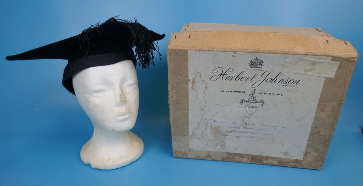 Boxed mortar board by Christy's of London