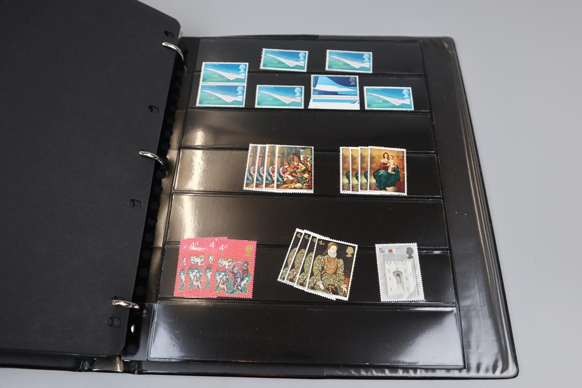 STAMPS - 5 albums of GB mint & used, mainly early QEII pre-decimal plus 4 empty Royal Mail - Image 24 of 129