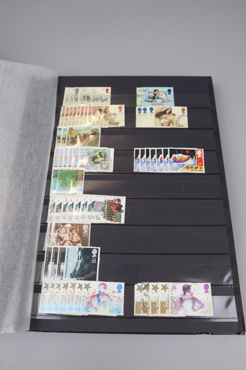 STAMPS - 5 albums of GB mint & used, mainly early QEII pre-decimal plus 4 empty Royal Mail - Image 73 of 129