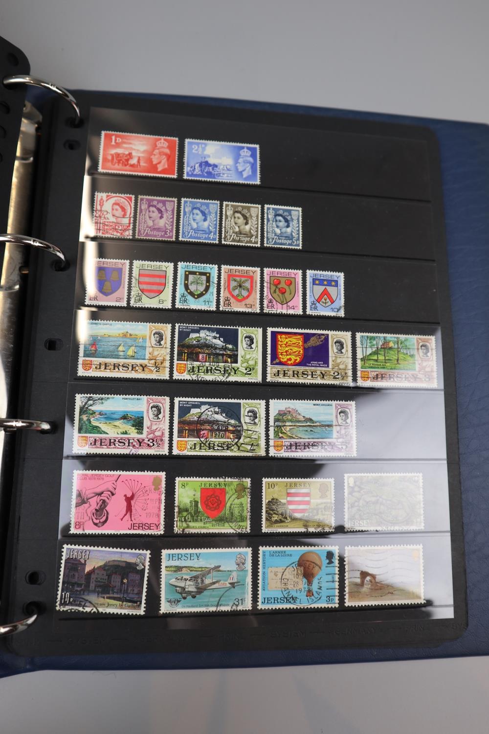 STAMPS - 5 albums of GB mint & used, mainly early QEII pre-decimal plus 4 empty Royal Mail - Image 56 of 129