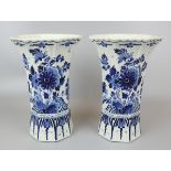 Pair of antique Delft signed blue & white vases circa 1916 - Approx height: 26cm