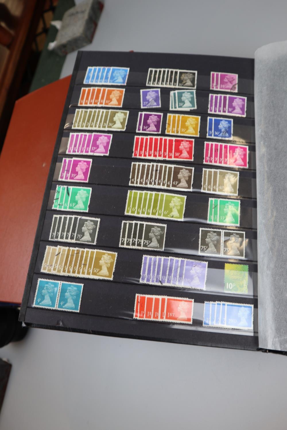 STAMPS - 5 albums of GB mint & used, mainly early QEII pre-decimal plus 4 empty Royal Mail - Image 81 of 129