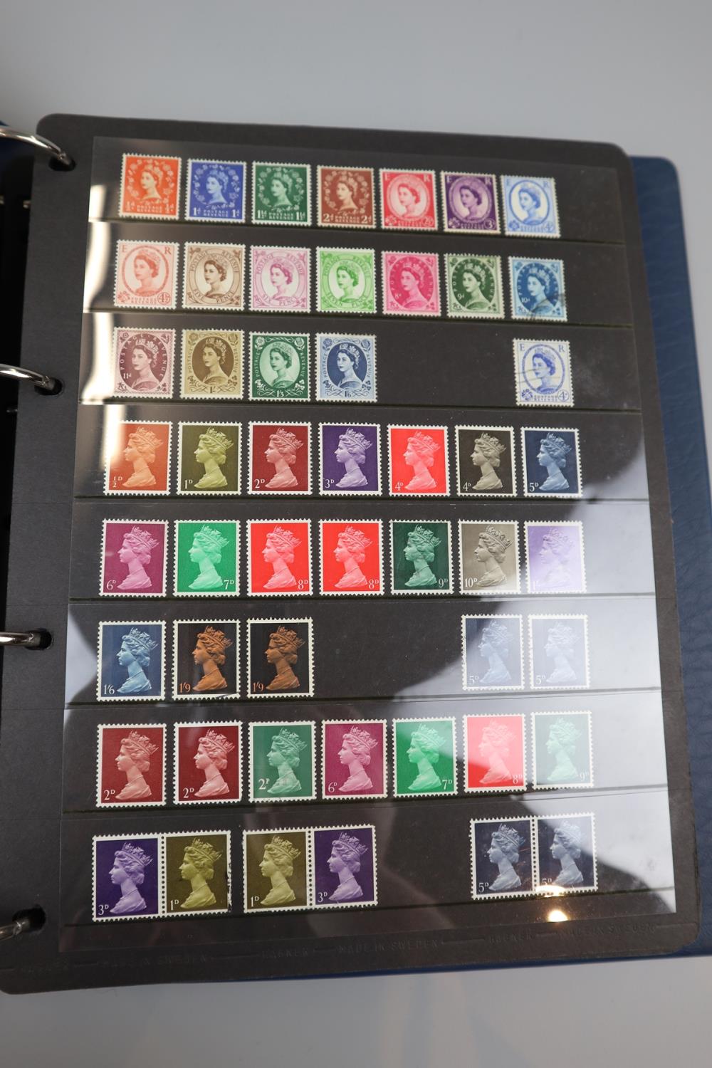 STAMPS - 5 albums of GB mint & used, mainly early QEII pre-decimal plus 4 empty Royal Mail - Image 35 of 129