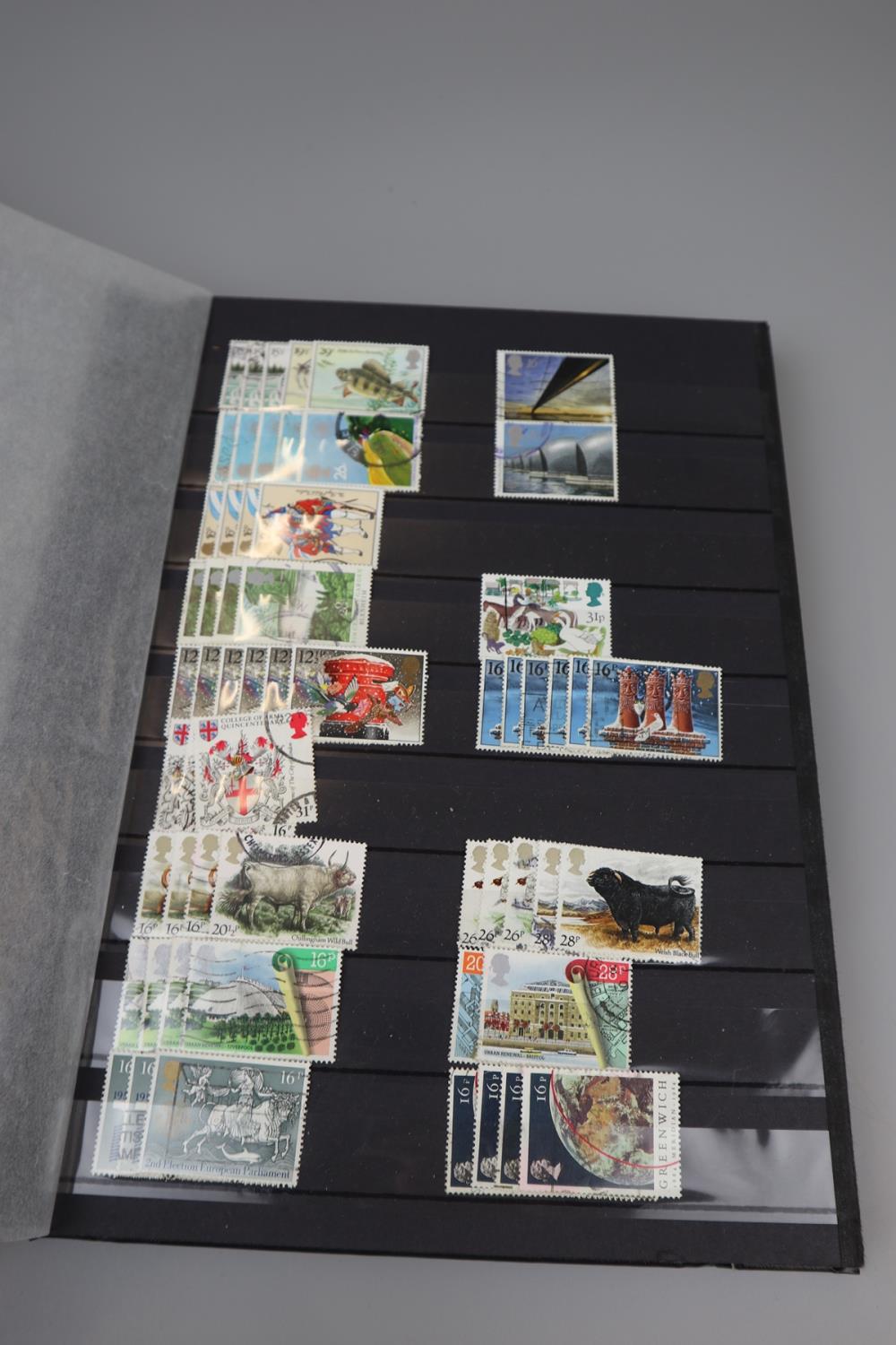 STAMPS - 5 albums of GB mint & used, mainly early QEII pre-decimal plus 4 empty Royal Mail - Image 72 of 129