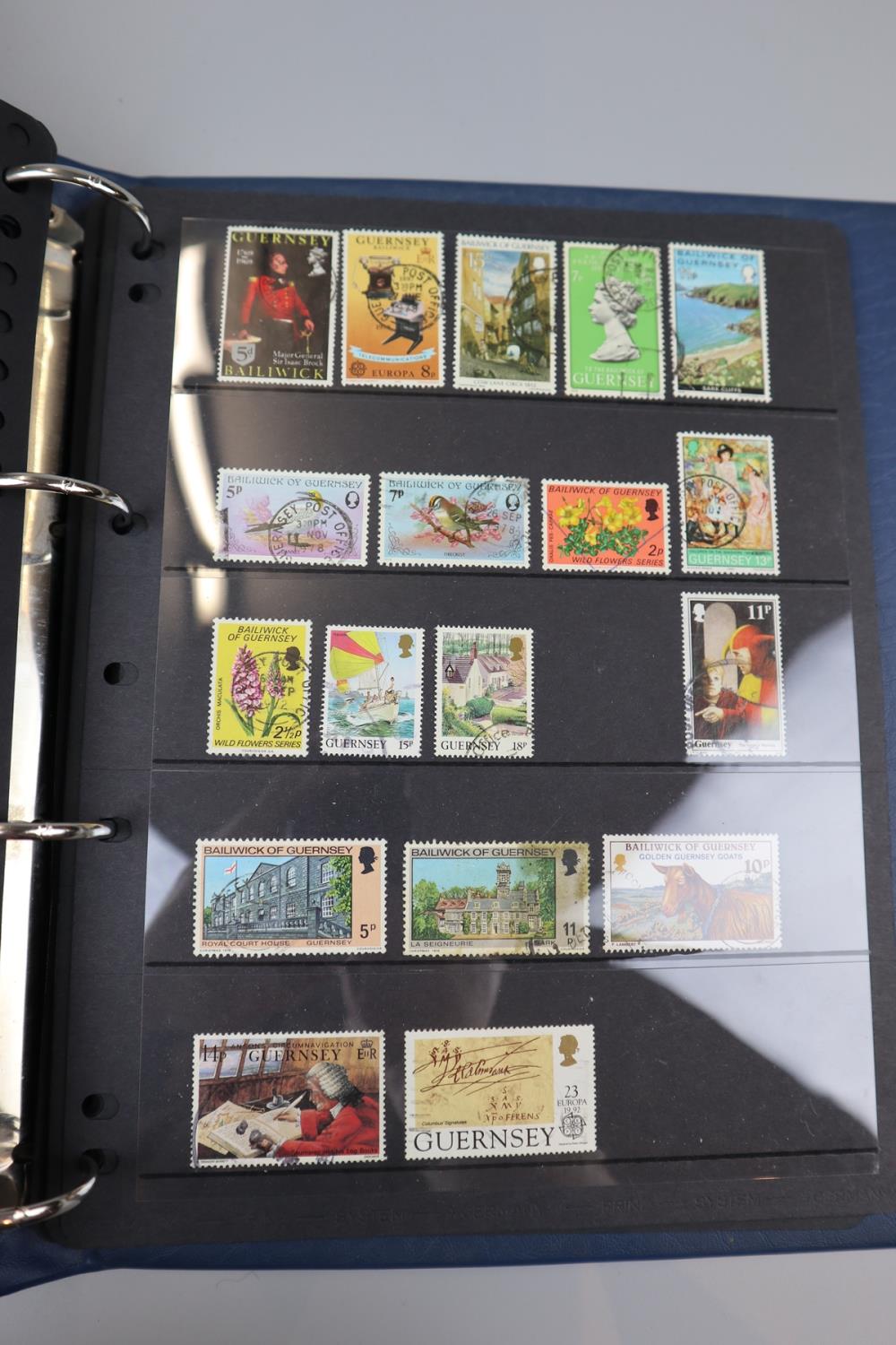 STAMPS - 5 albums of GB mint & used, mainly early QEII pre-decimal plus 4 empty Royal Mail - Image 59 of 129