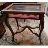 Walnut & ormolu mounted bijouterie table