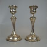 Pair of hallmarked silver candlesticks - Chester 1924 - S. Blanckensee & Sons Ltd - Approx H: 17.