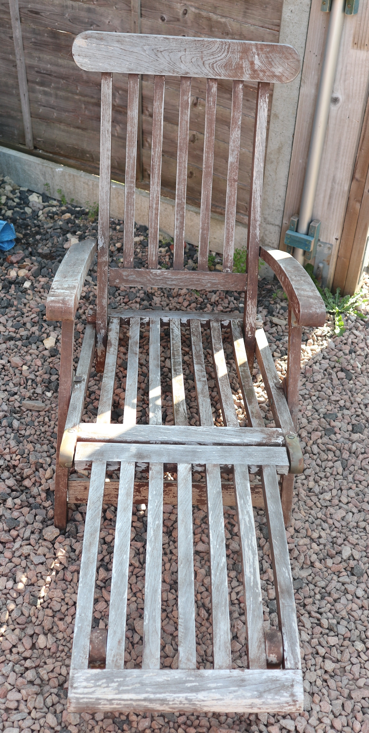 Reclining teak steamer chair with cushion - Image 2 of 6