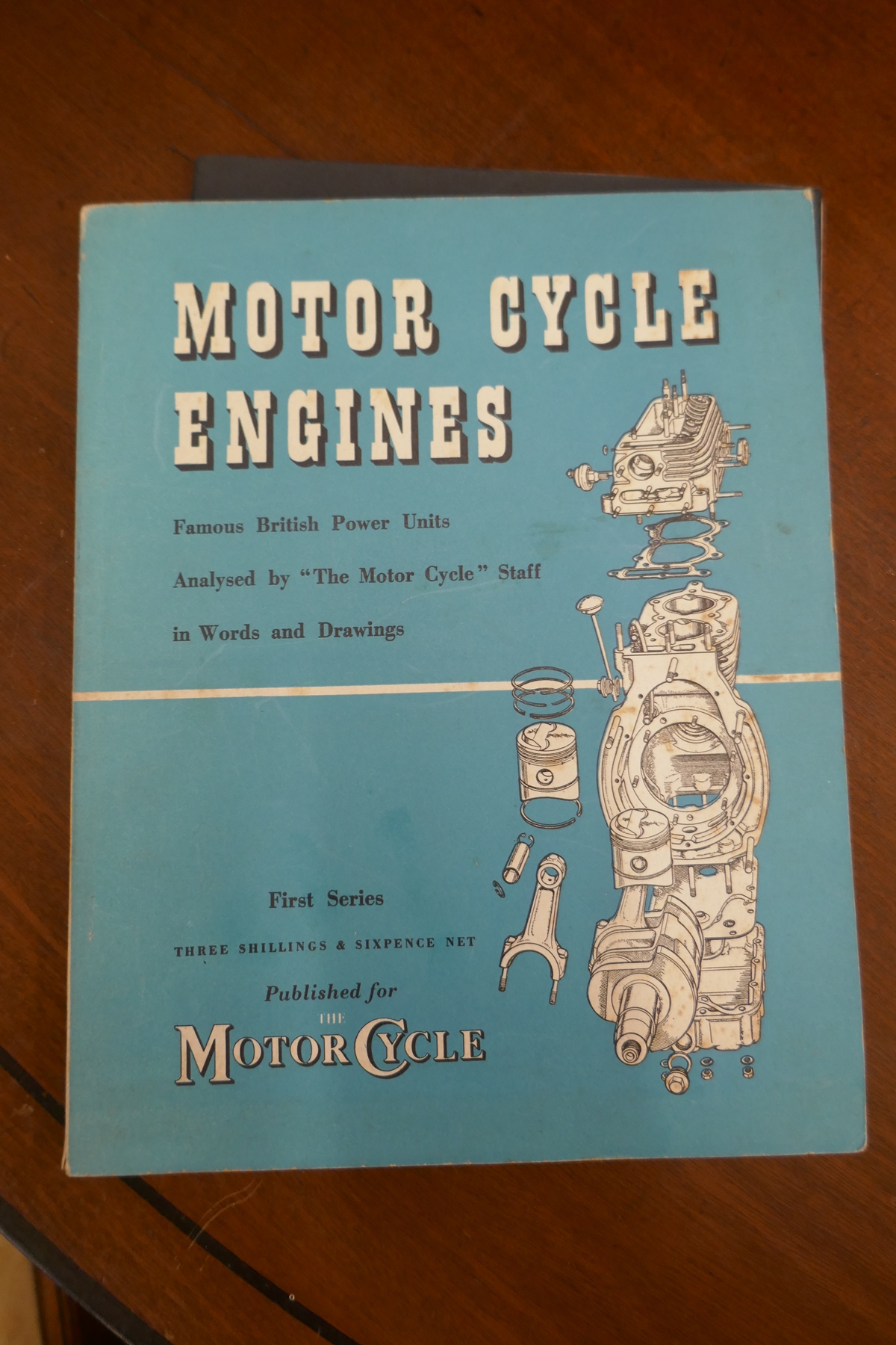 Collection of motorcycle manuals - Image 11 of 11