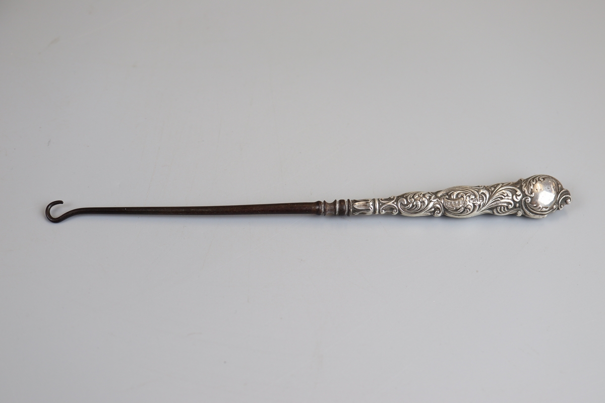 Collection of silver etc to include cigarette holder - Image 3 of 6