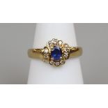 18ct gold sapphire & diamond cluster ring