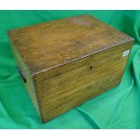 Oak lidded box - Approx W: 48cm D: 36cm H: 30cm