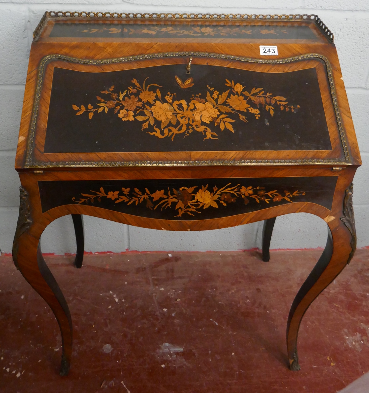 Kingwood and ormolu marquetry Bonheur Du Jour