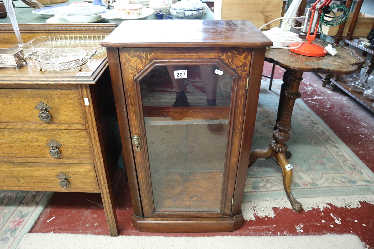 Inlaid walnut glazed cabinet - Image 3 of 4