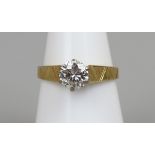 18ct gold diamond (approx 1ct) solitaire ring