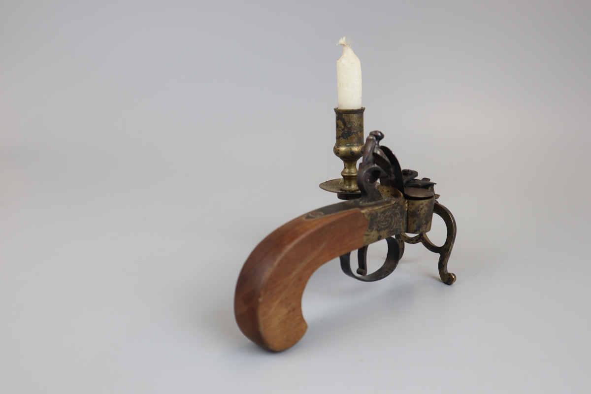 Flintlock tinderbox candle lighter - Image 3 of 4