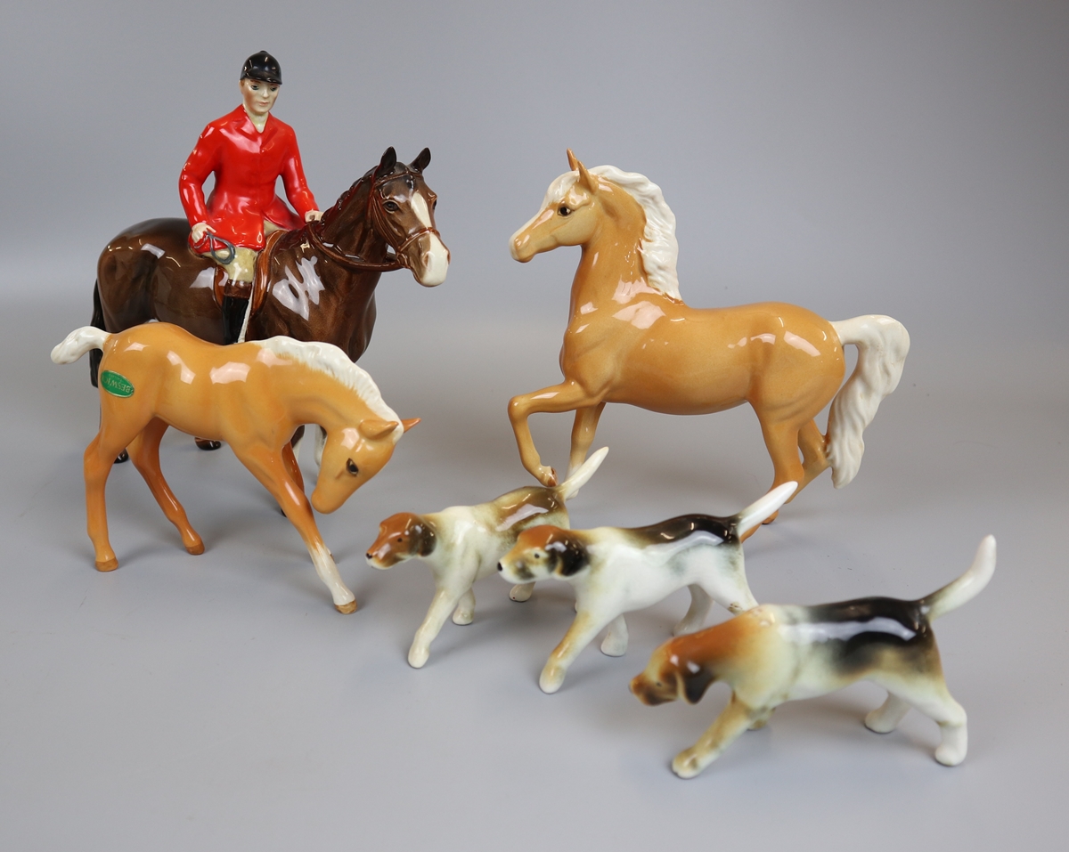 Horses & hounds to include Beswick