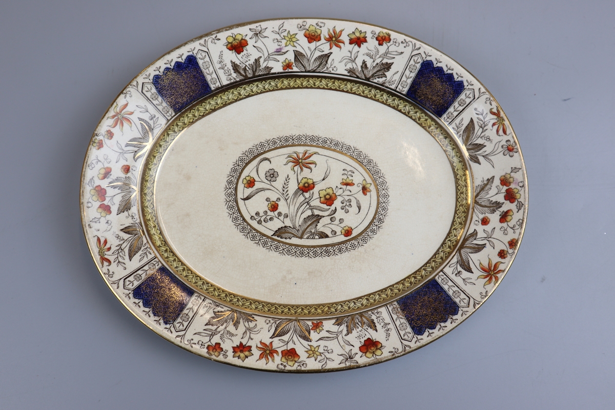 Floral dinner service, Norman by S Hancock - Image 3 of 8