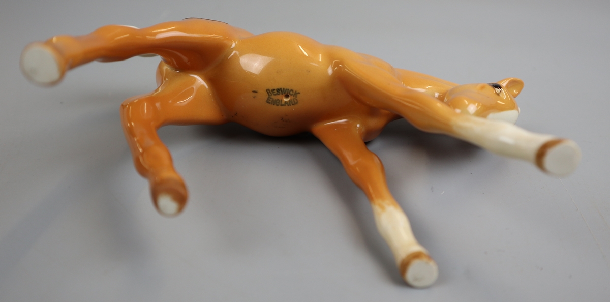 Horses & hounds to include Beswick - Image 4 of 9