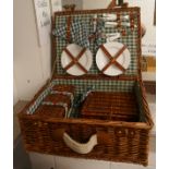 Picnic basket