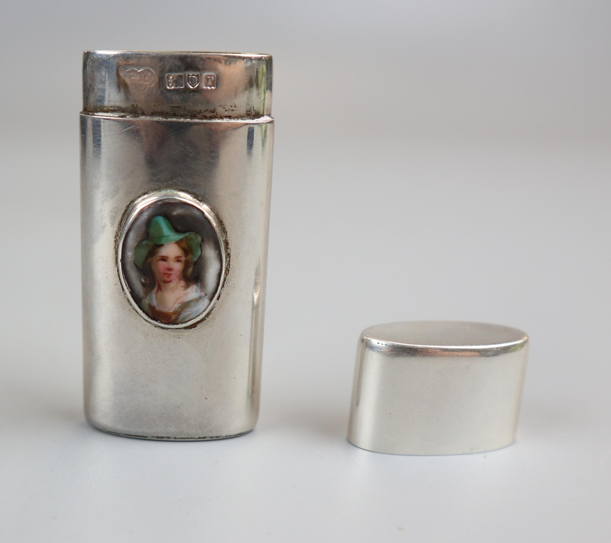 Hallmarked silver pin case with enamel portrait of lady - Makers mark G&S Co LTD - Image 2 of 3
