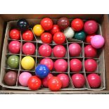 Assorted collection of vintage snooker balls