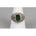 18ct gold emerald & diamond cocktail ring, size P½