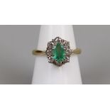 Fine 18ct gold emerald & diamond cluster ring - Size P