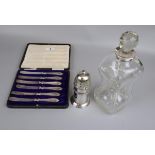 Cased set of 6 hallmarked silver handled knives, white metal shaker & hallmarked silver collared