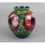 Small Moorcroft vase - Approx H: 10cm