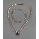 Pearl necklace & bracelet