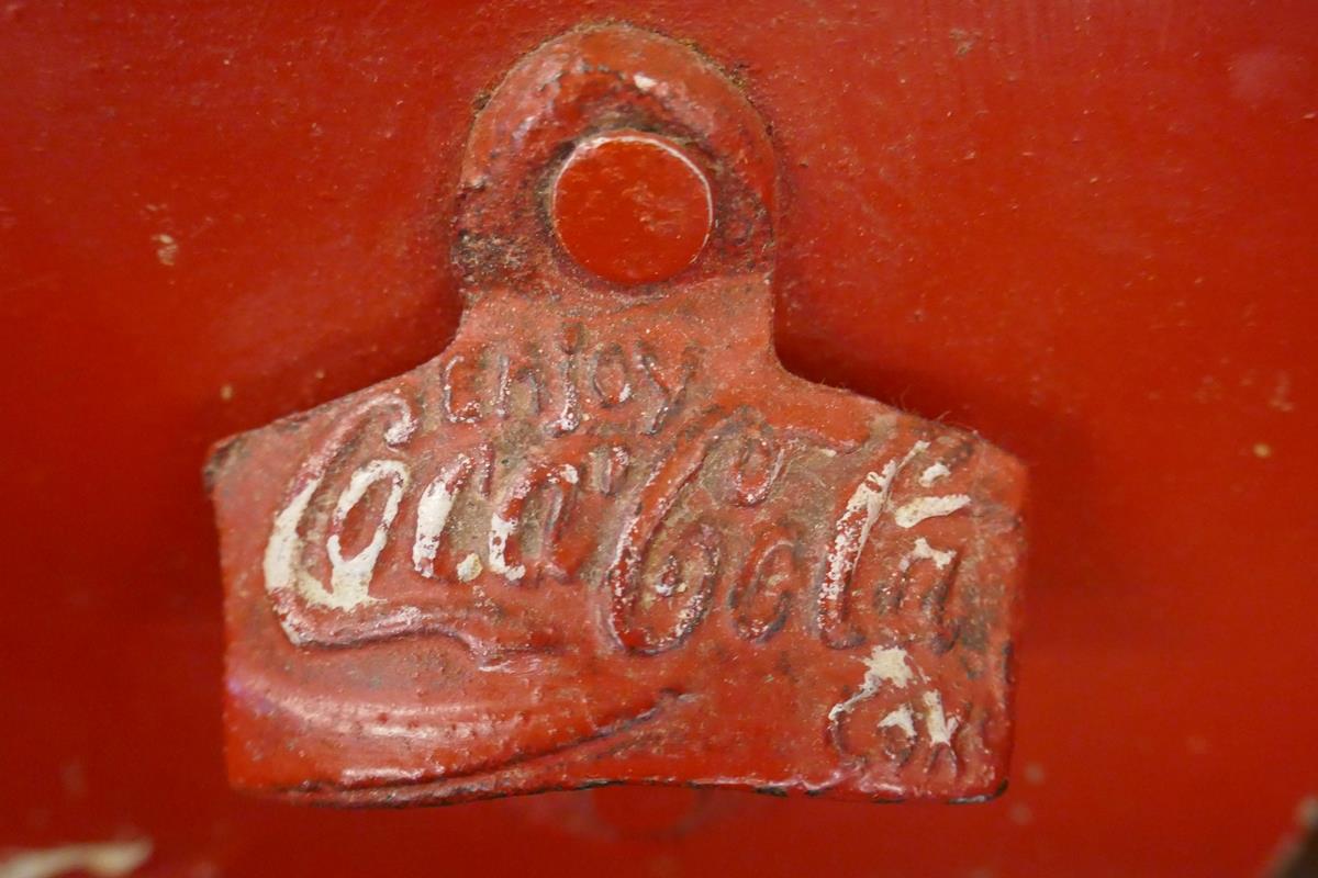 Reproduction Coca-Cola ice box - Image 2 of 2