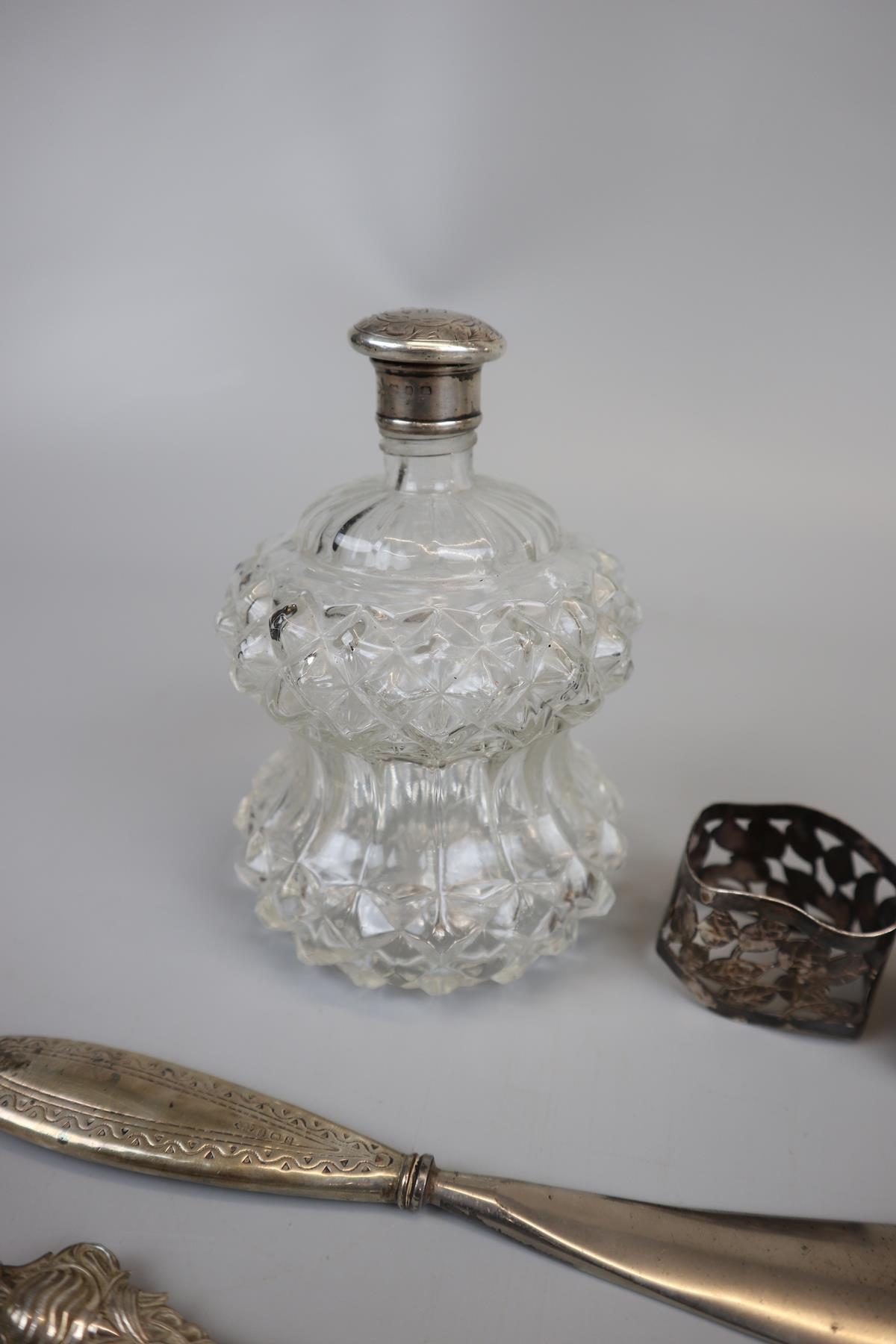 Collection of hallmarked silver to include silver topped perfume bottle - Image 4 of 4