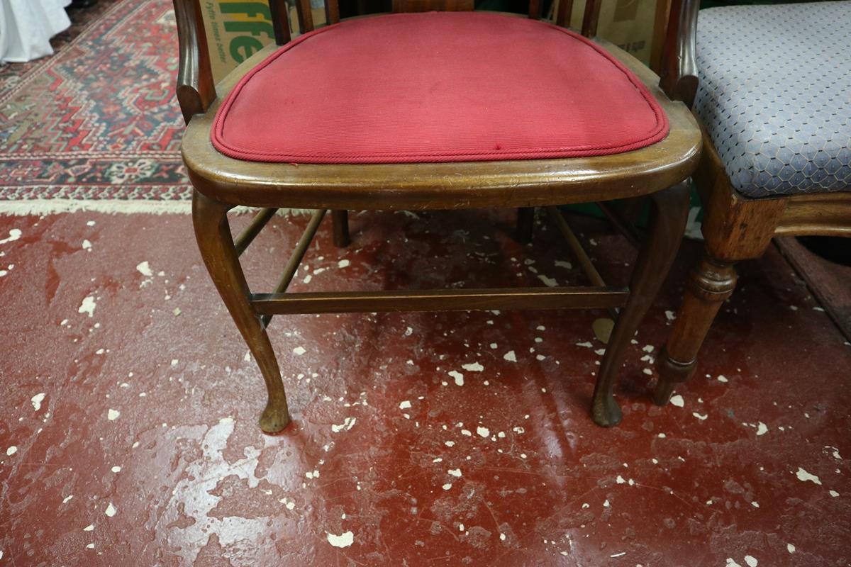 Edwardian inlaid tub chair & another - Bild 4 aus 6