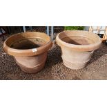 2 large terracotta effect planters