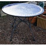 Round tile top garden table