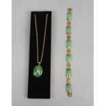 Jadeite bracelet & necklace set