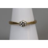 18ct gold ¼ct diamond solitaire ring (size L½)