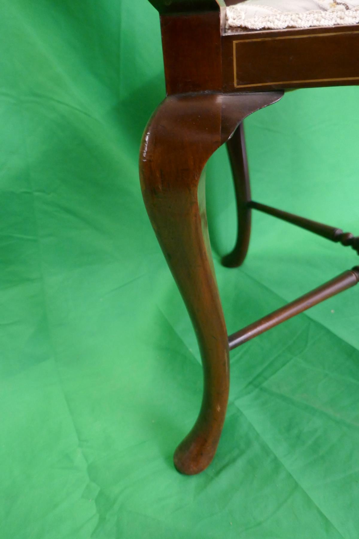 Edwardian inlaid corner chair on cabriole legs - Image 5 of 5