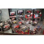 Models - Collection of 1/24 scale model Yamaha motorbikes to include Ixo