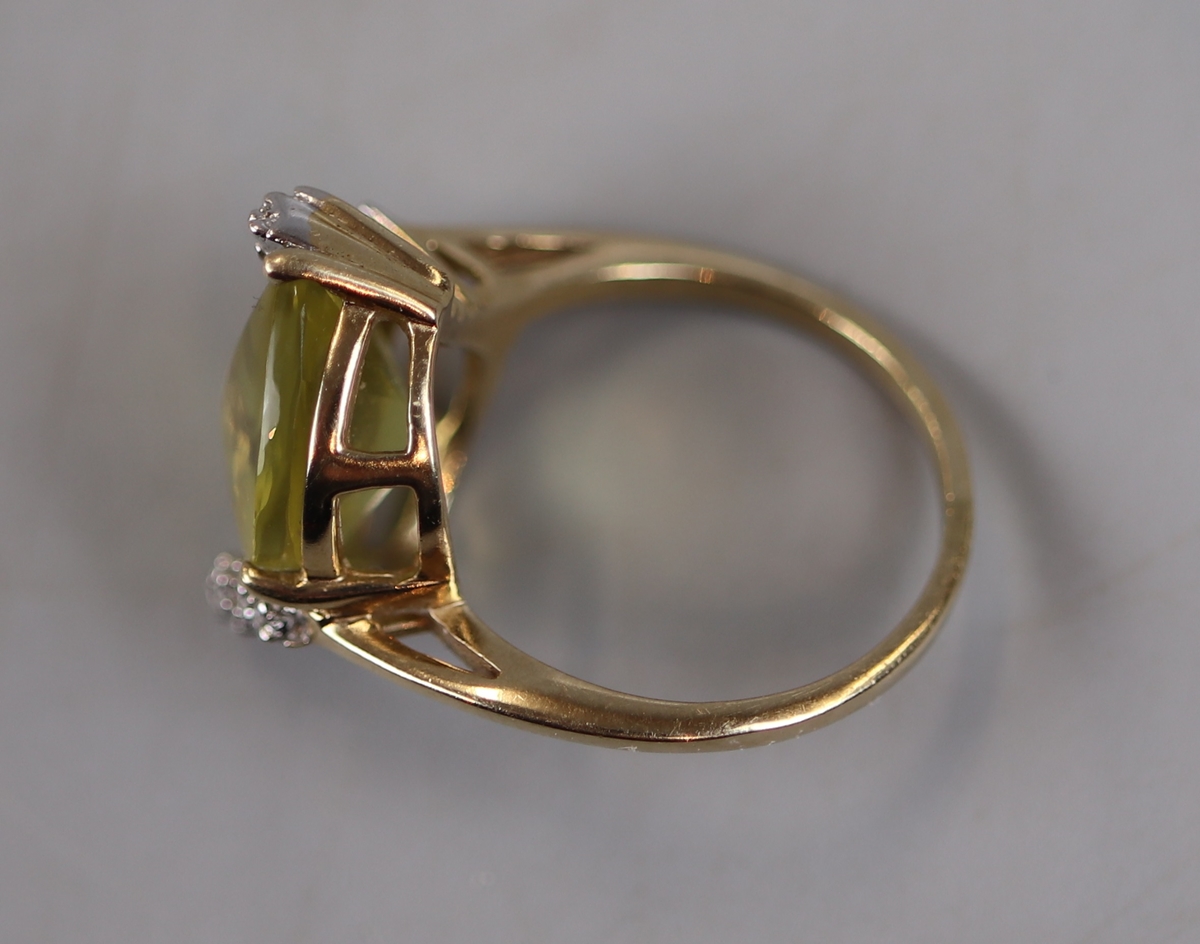 Gold lemon quartz & diamond set ring (size N) - Image 2 of 2