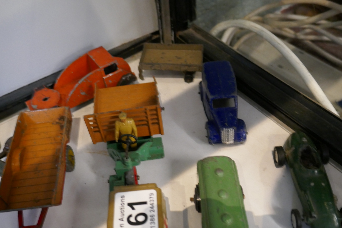 Collection of vintage Dinky toys - Image 5 of 8