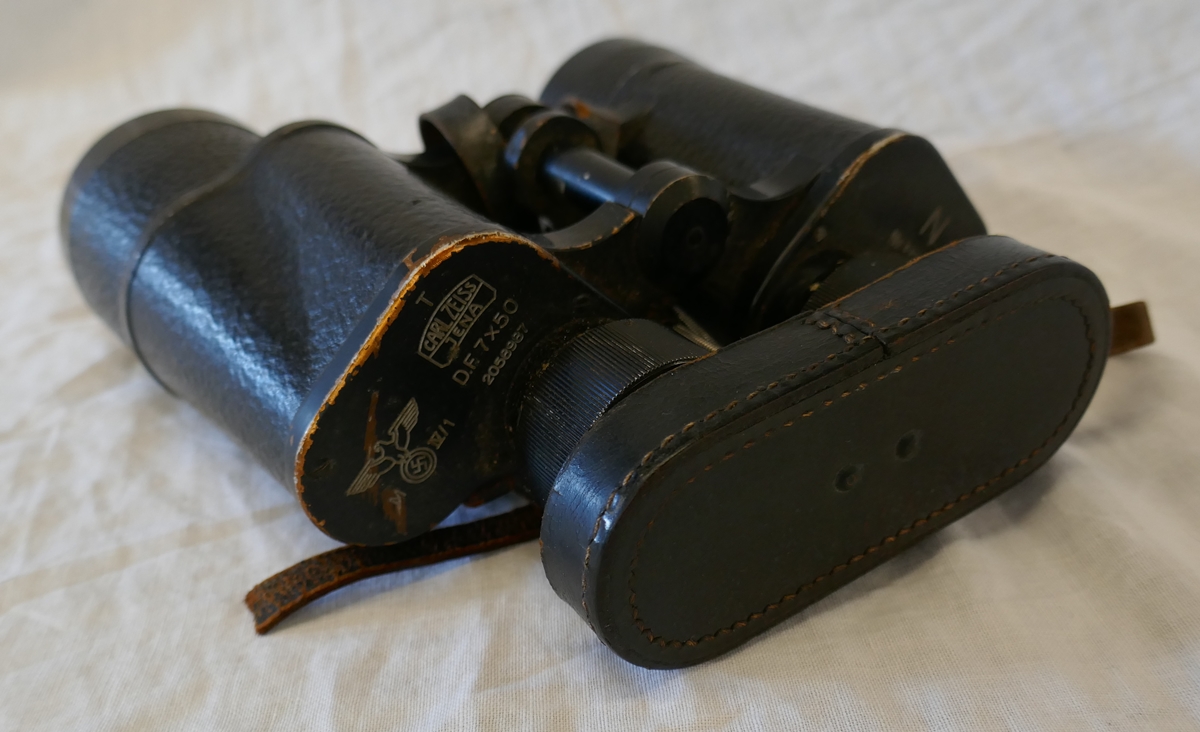 WWII Nazi binoculars by Carl Zeiss (Nr 15098)