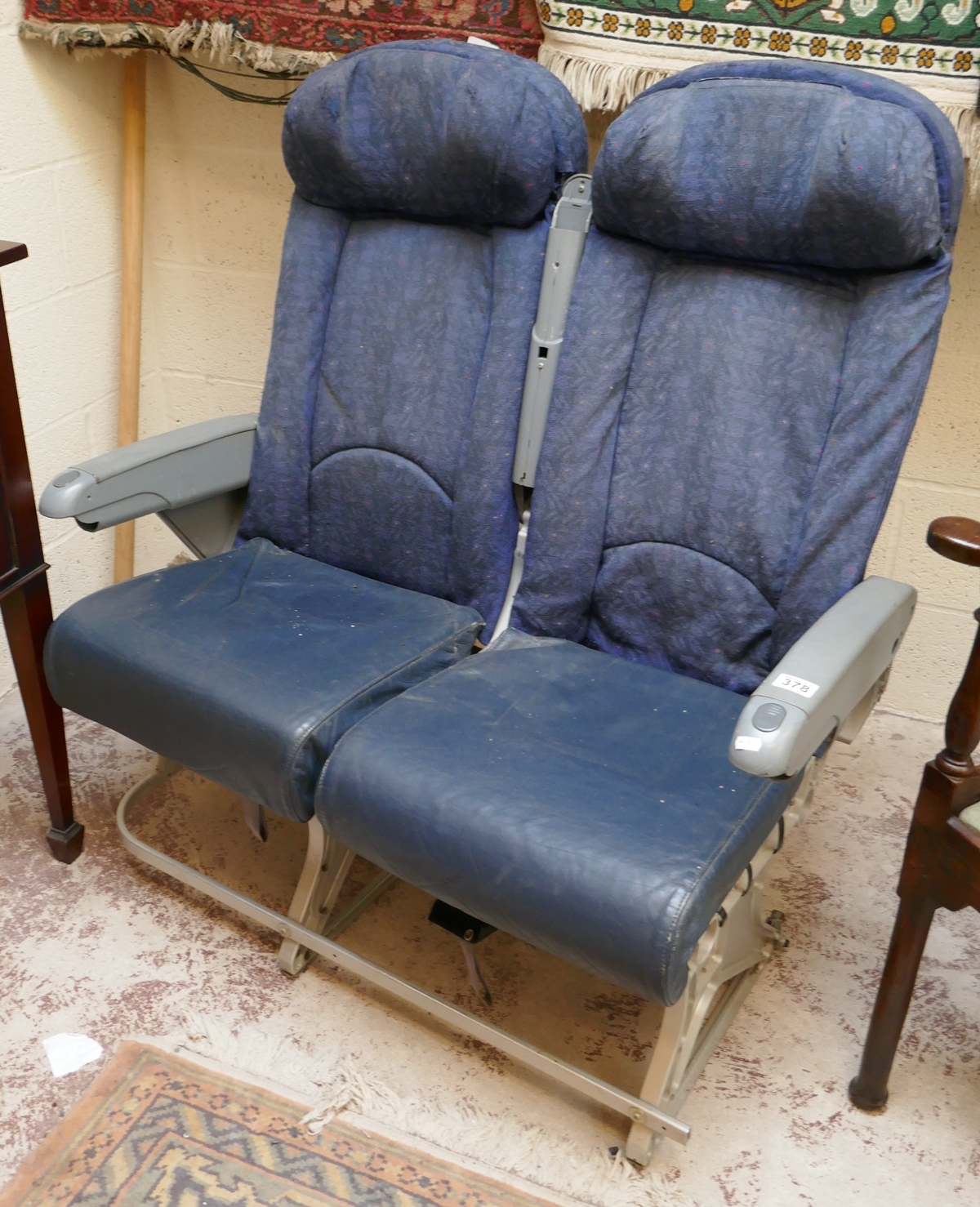 Aircraft seats