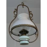 Hanging oil lamp