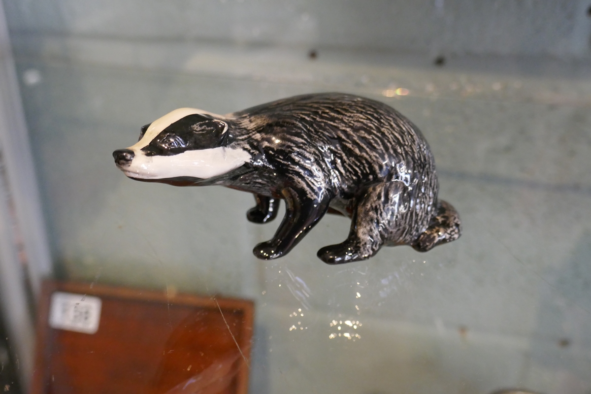 Beswick badger & Beswick dog - Image 2 of 5