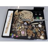 Assortment of jewellery & watches etc