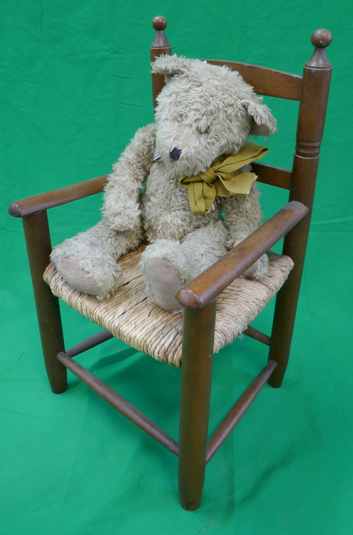 Childs chair with teddy