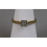 18ct gold princess cut diamond solitaire ring (size M¾)