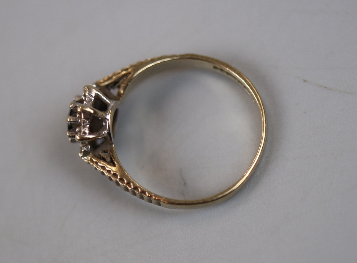 3 gold diamond set rings - Image 5 of 7